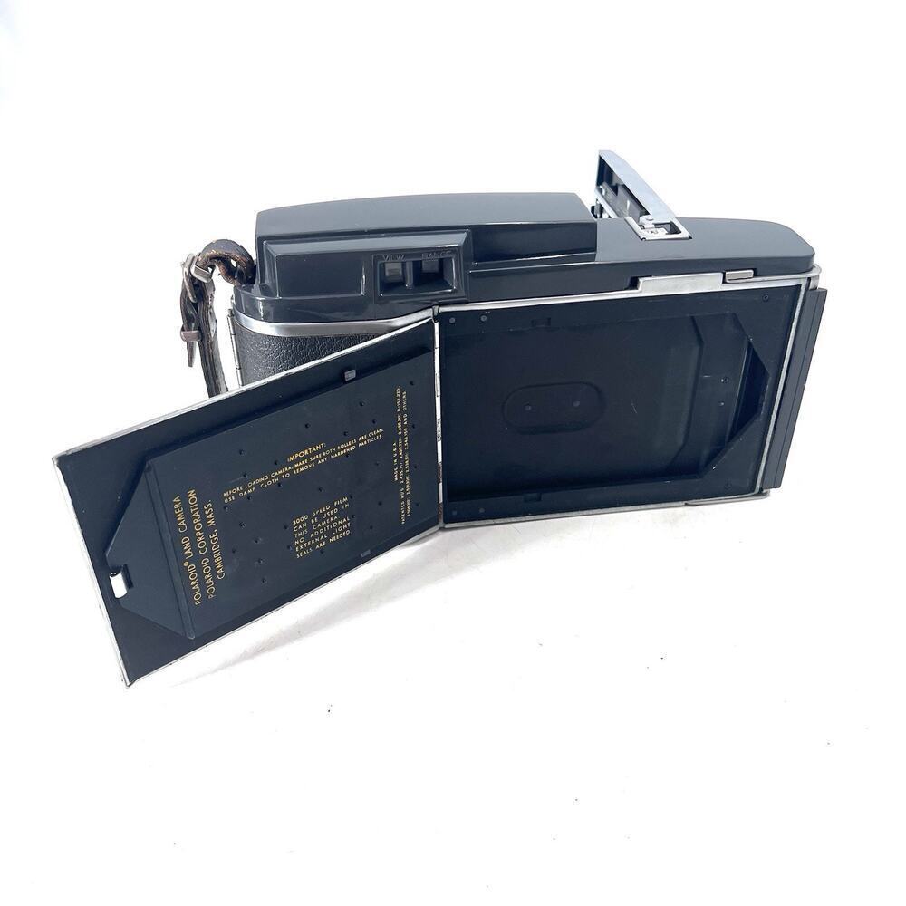 Vintage Polaroid Land Camera Model 150 - Picture 11 of 15